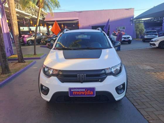 FIAT MOBI 1.0 EVO FLEX TREKKING MANUAL FIAT MOBI 1.0 EVO FLEX TREKKING MANUAL
